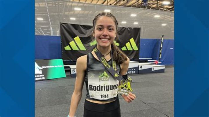 Can a 13-year-old work as a waitress UK?