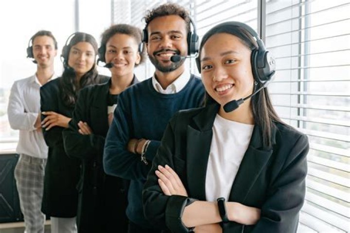 Can you call Yahoo customer service?