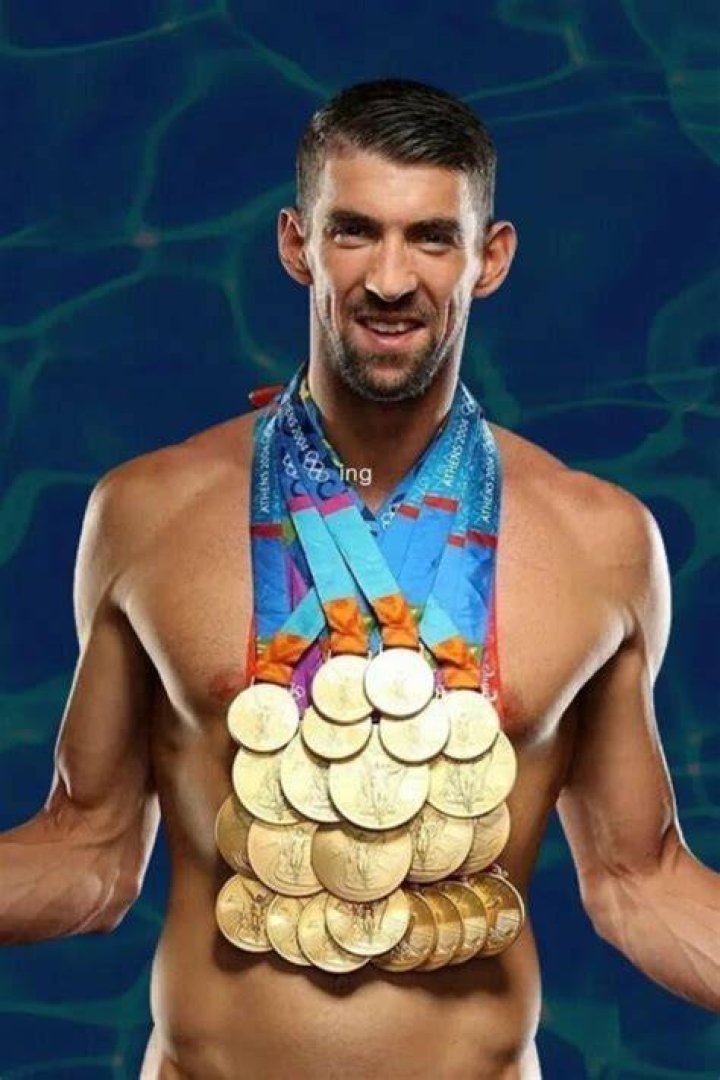 How did Michael Phelps make his money?