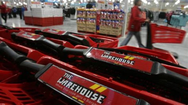 How did Stephen Tindall start the warehouse?