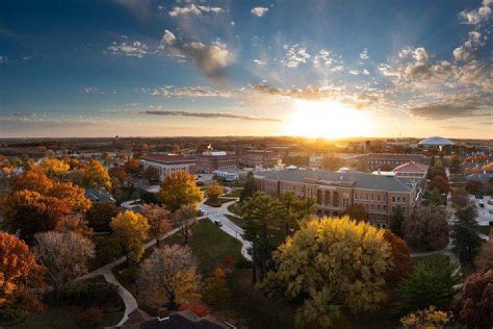 How do I get into University of Regina?