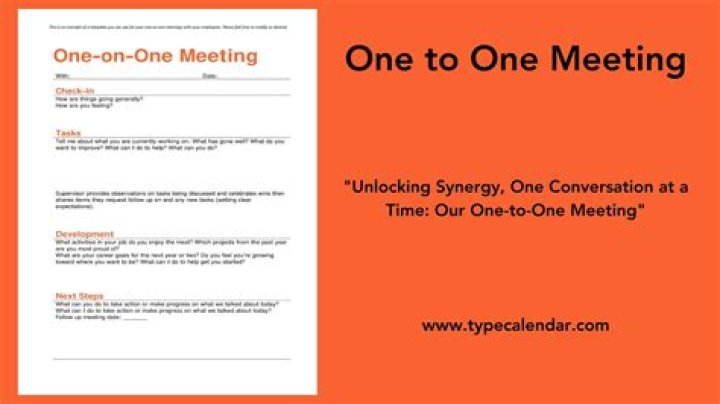 How do you conduct a monthly one on one meeting with your employees?
