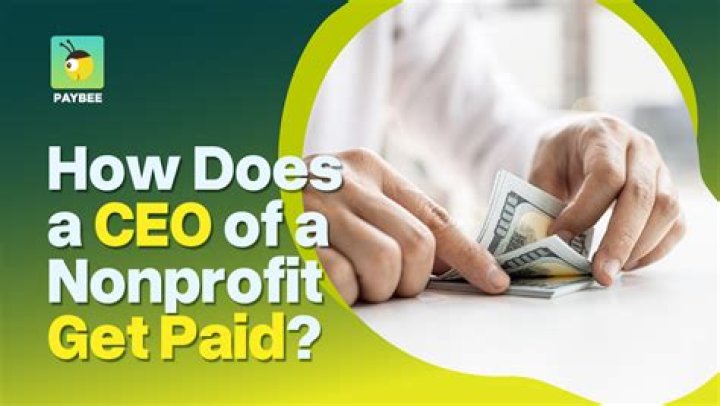 How much does a CEO gets paid?