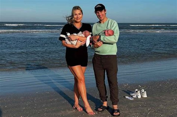 How much is Brooke Hogan worth?