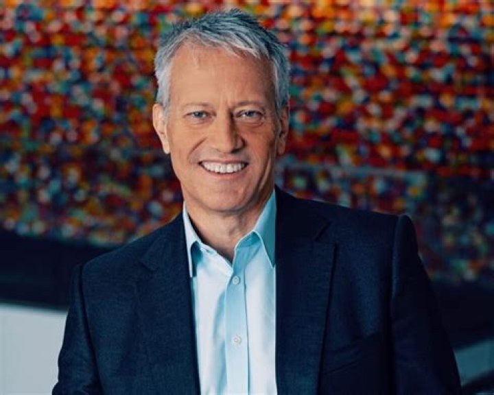 How rich is the CEO of Coca-Cola?