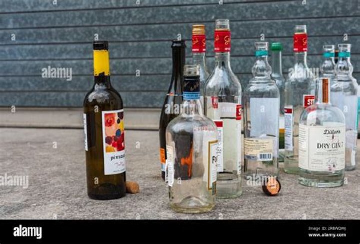 Is it legal to sell empty liquor bottles?