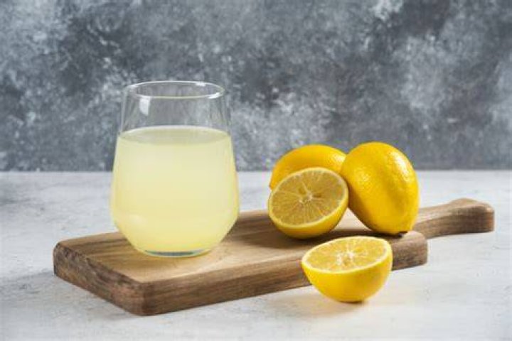 Is lemon juice a basic substance?