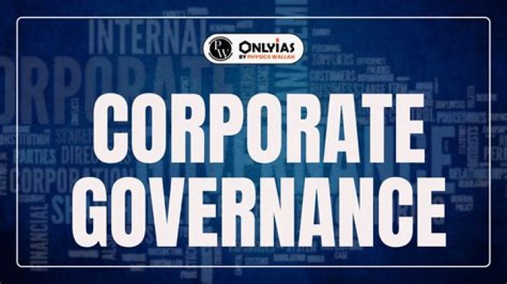 What are the internal constituents of corporate governance?