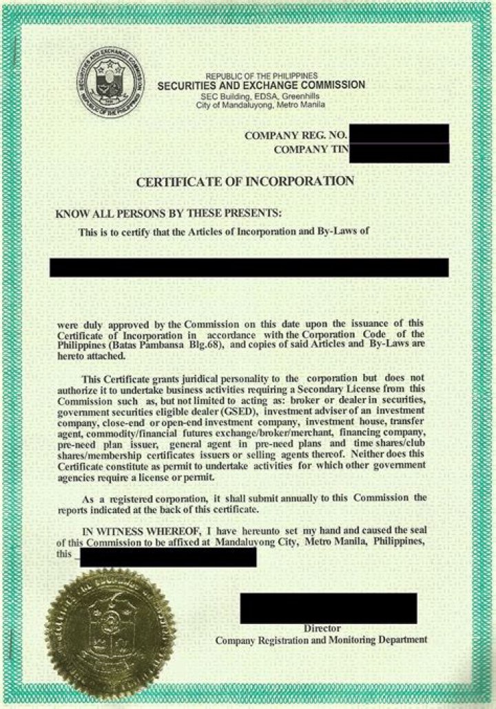 What certificate do I need to work on a building site?