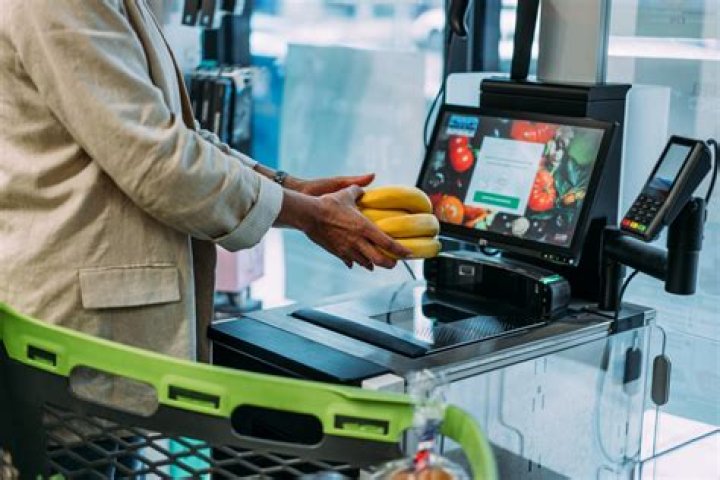 What distribution system does TESCO use?
