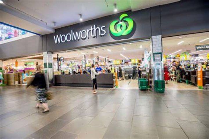 What year did Woolworths close UK?