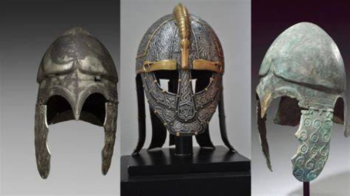 Where are pith helmets made?