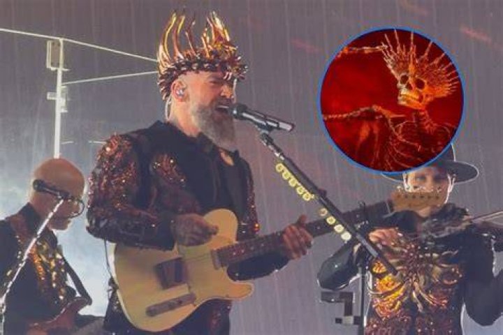 Who is the lead singer of the Zac Brown Band?