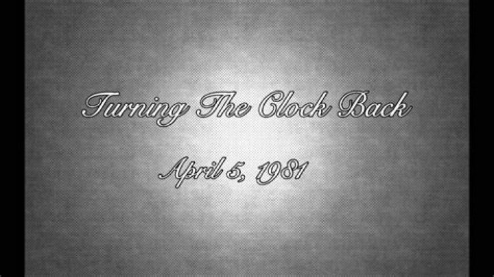 Why are we still turning the clocks back?